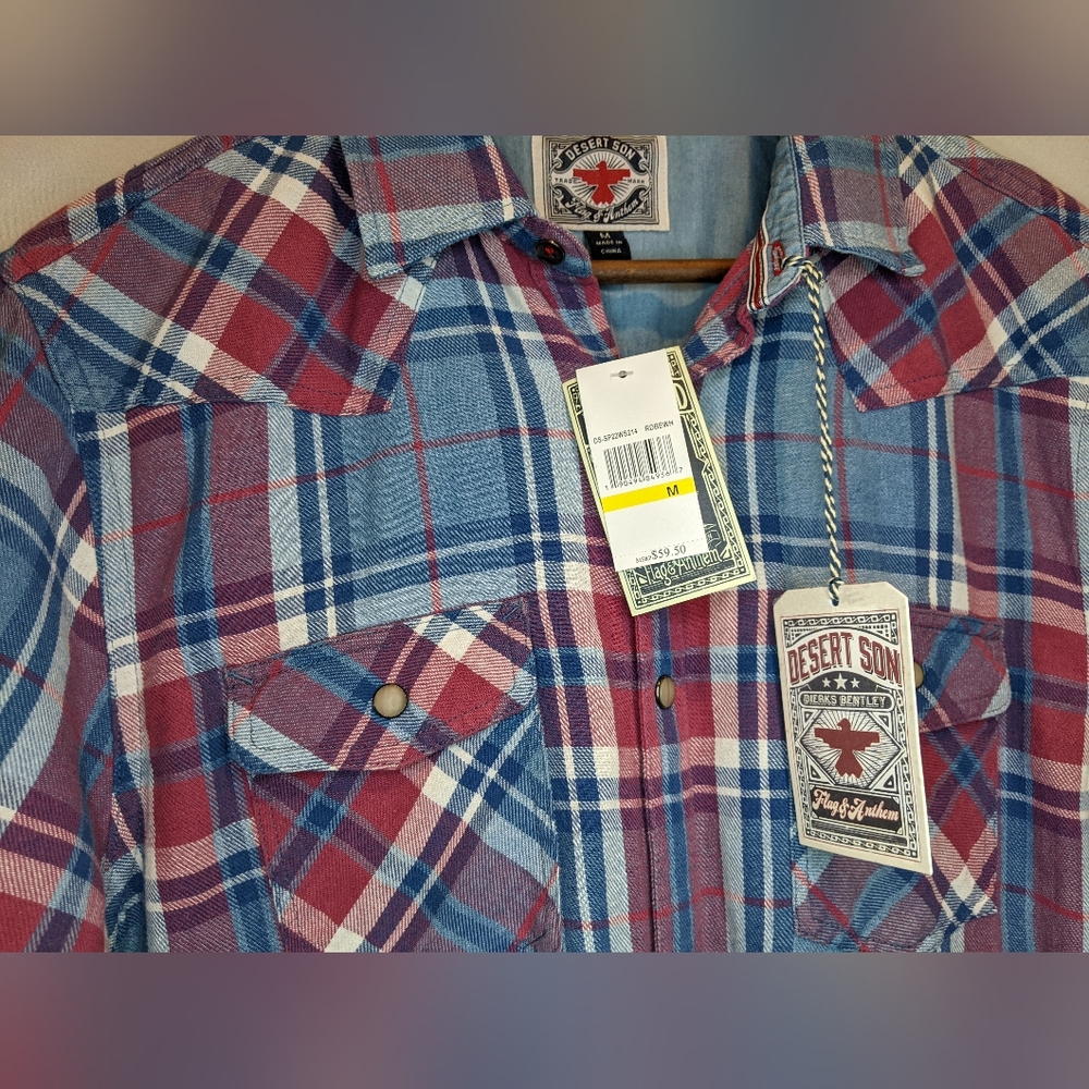 NWT Desert Son Flags & Anthem Dierks Bentley Short Sleeve Button Up Mens Medium - Picture 4 of 13